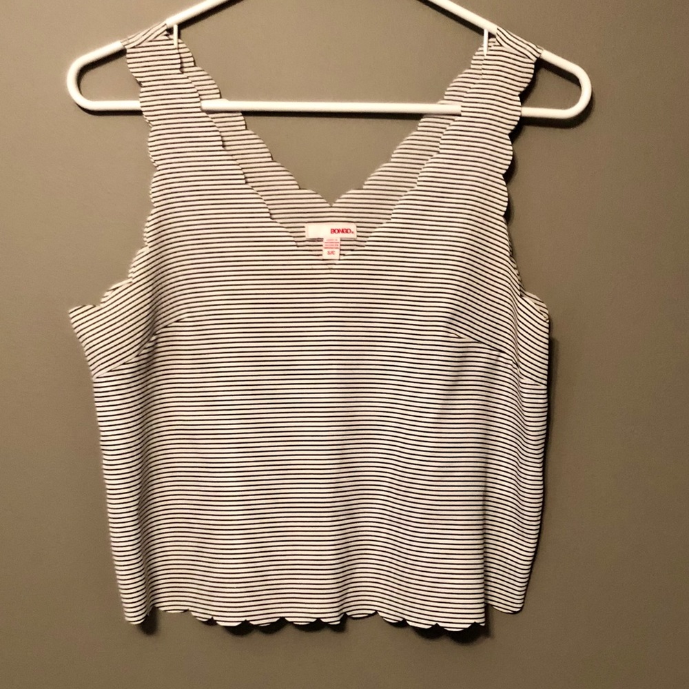 Women’s striped crop top with scallop edges